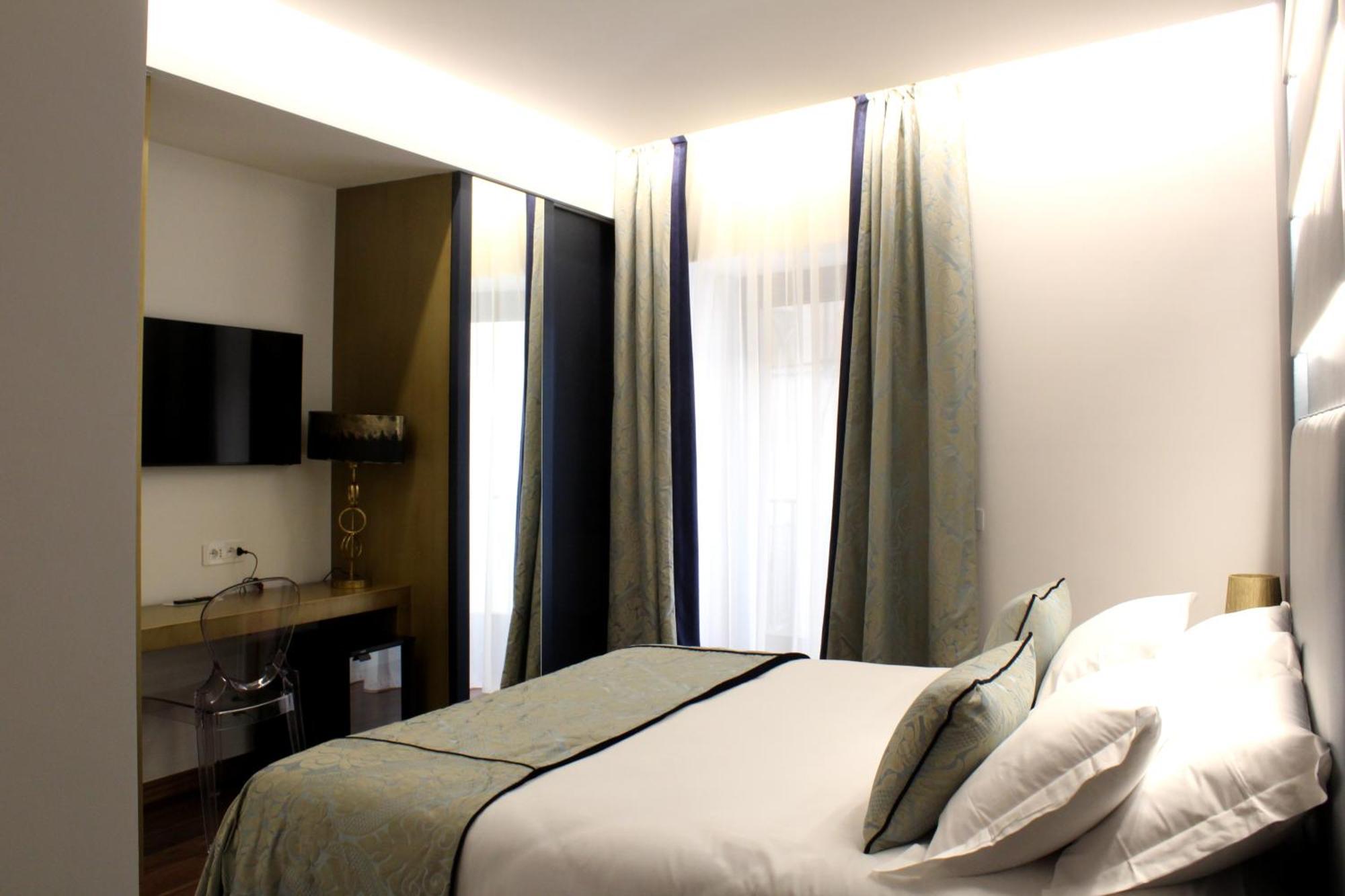 Palazzo Cartari Hotel Палермо Стая снимка