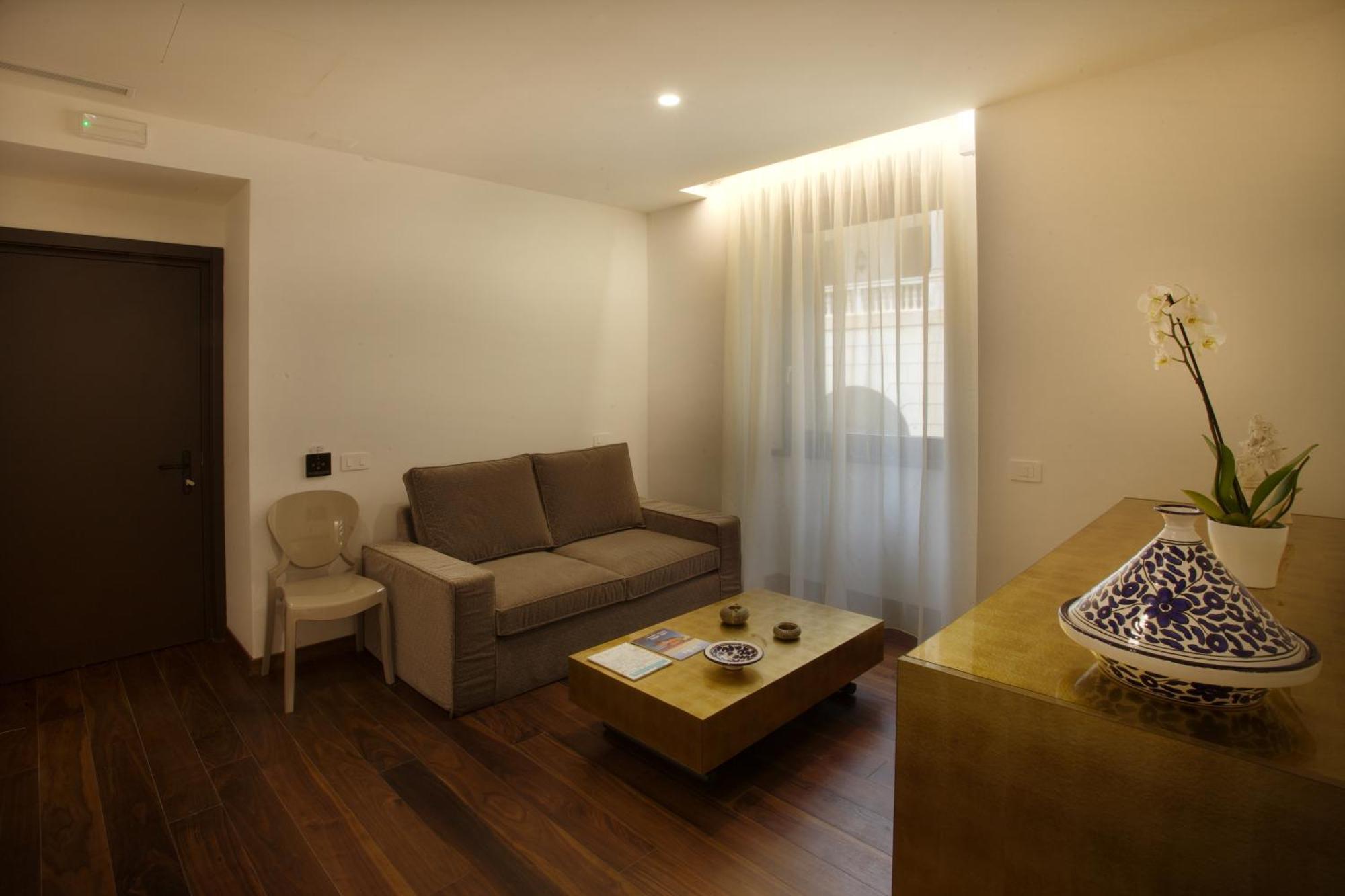 Palazzo Cartari Hotel Палермо Стая снимка